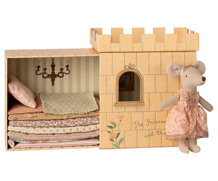 La principessa sul pisello, Topo Sorella maggiore